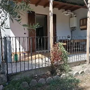 Casa vacanze Casa Laghetto, Castellaro (Lombardy)